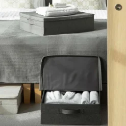 Bigso Box of Sweden - "Under bed" i Stof - Grå