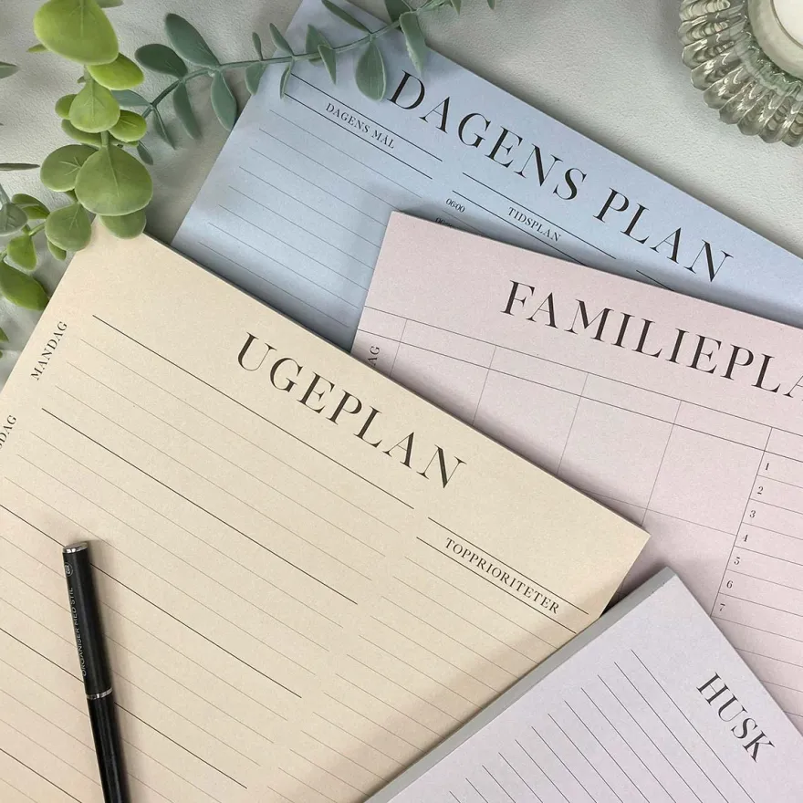 Boxdelux blok A4 - Familieplan - Colorcode, rose