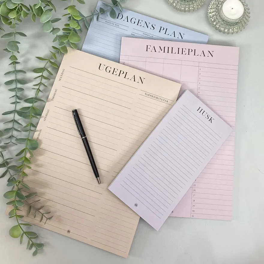 Boxdelux blok A4 - Familieplan - Colorcode, rose