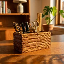 Charmille Firkantet Holder med 2 rum i Rattan. Honey