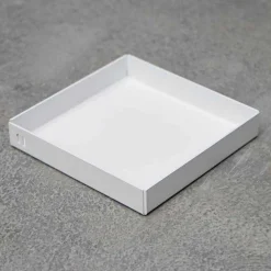 Como bakke i metal 11x11 cm. - Hvid