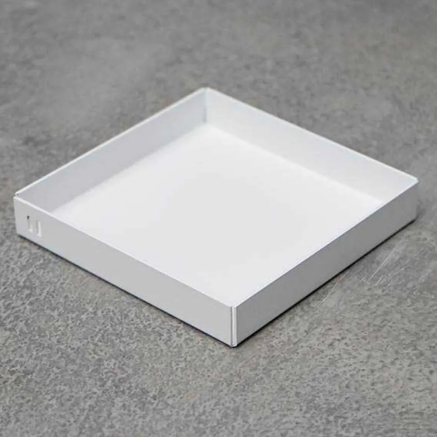 Como bakke i metal 11x11 cm. - Hvid