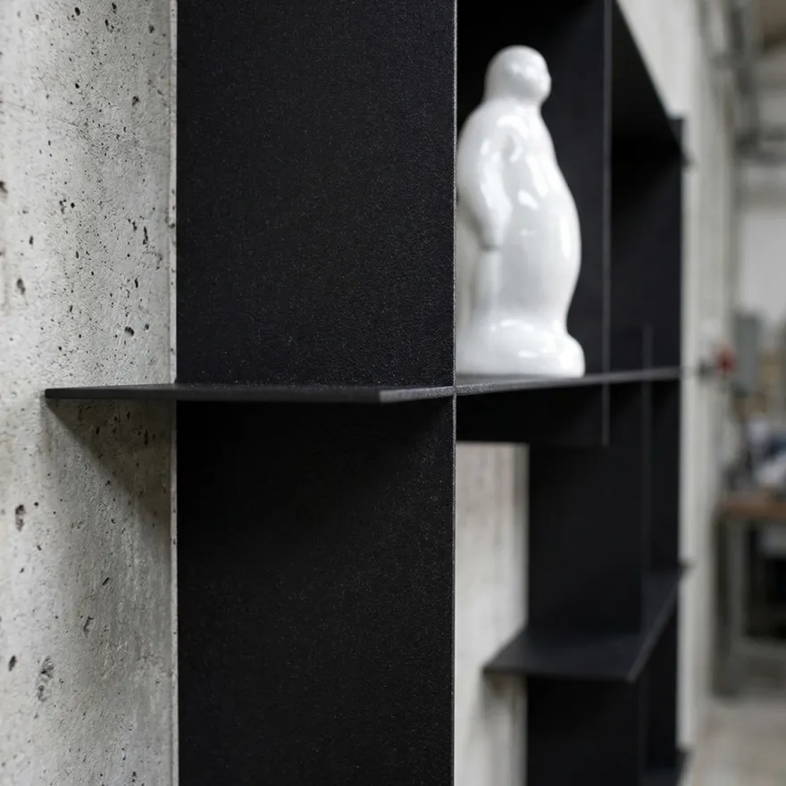 Como Niveau Display Hylde, Large, Sort