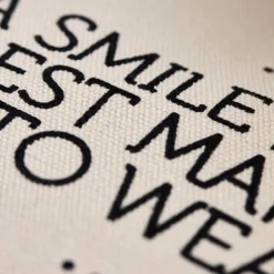 House Doctor Clutch - Canva, Smile. Sæt med 2 stk