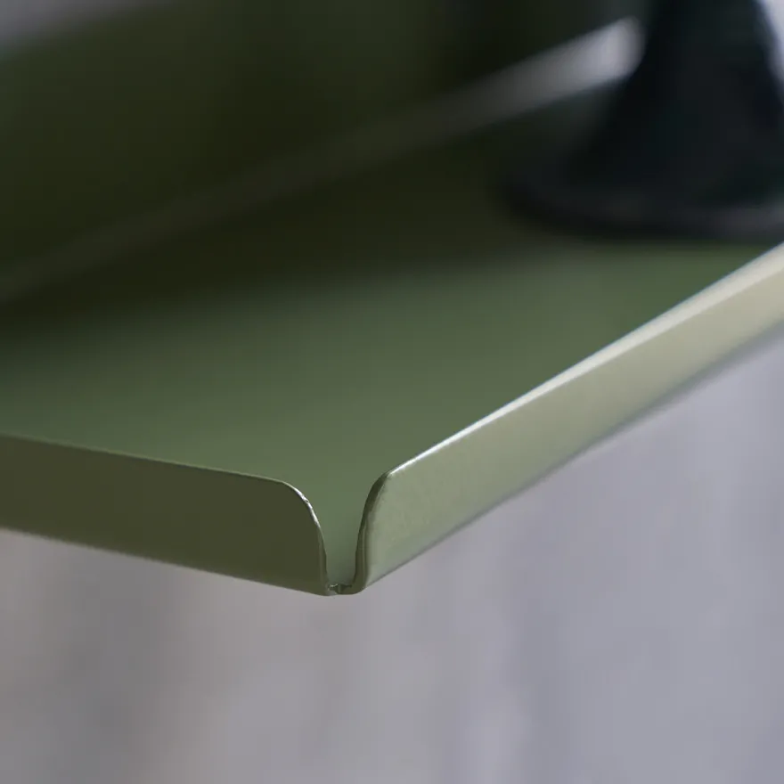 House Doctor hylde i metal - Ledge 43 cm - Grøn