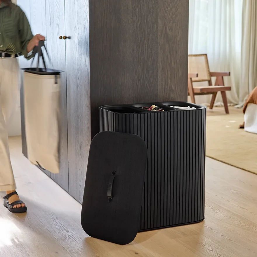Joseph Joseph vasketøjskurv - Tota TRIO LUXE 90L - SORT