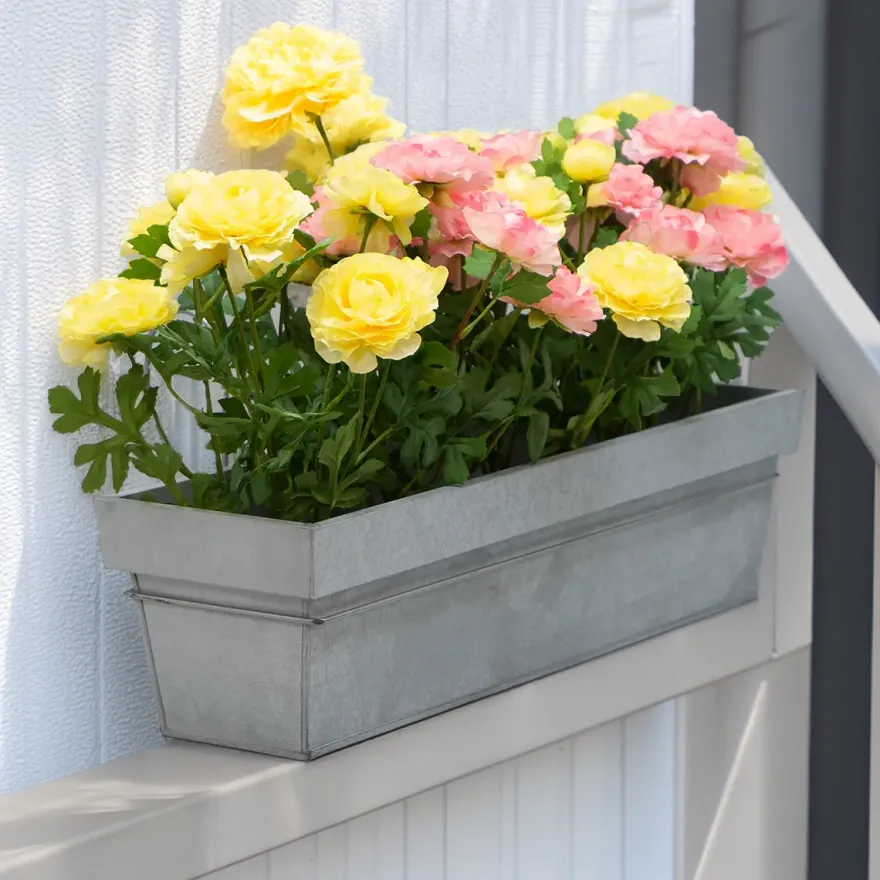 Kunstig Blomst - Ranunkel i Potte, Lyserød