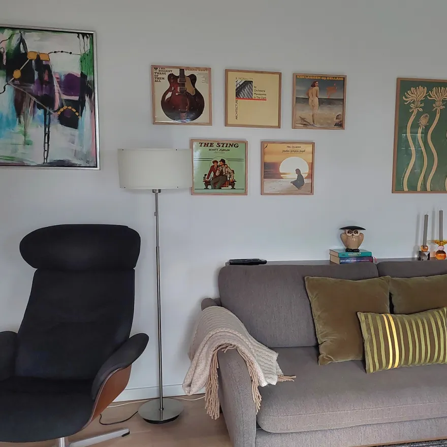 Lucca ramme til LP plader - Egetræ