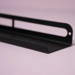 SECTOR Gallerihylde i metal - 27,5 cm. Sort
