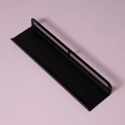 SECTOR Gallerihylde i metal - 27,5 cm. Sort