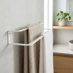 Sector Håndklædeholder til væggen - Hvid 60 cm