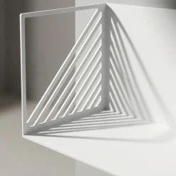 SECTOR Væghylde - Shapes - Hvid
