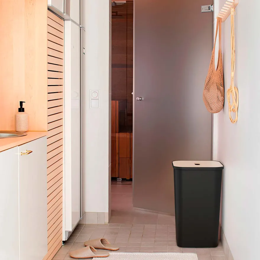 Smartstore Collect 53 liters plastbeholder med låg - Sort