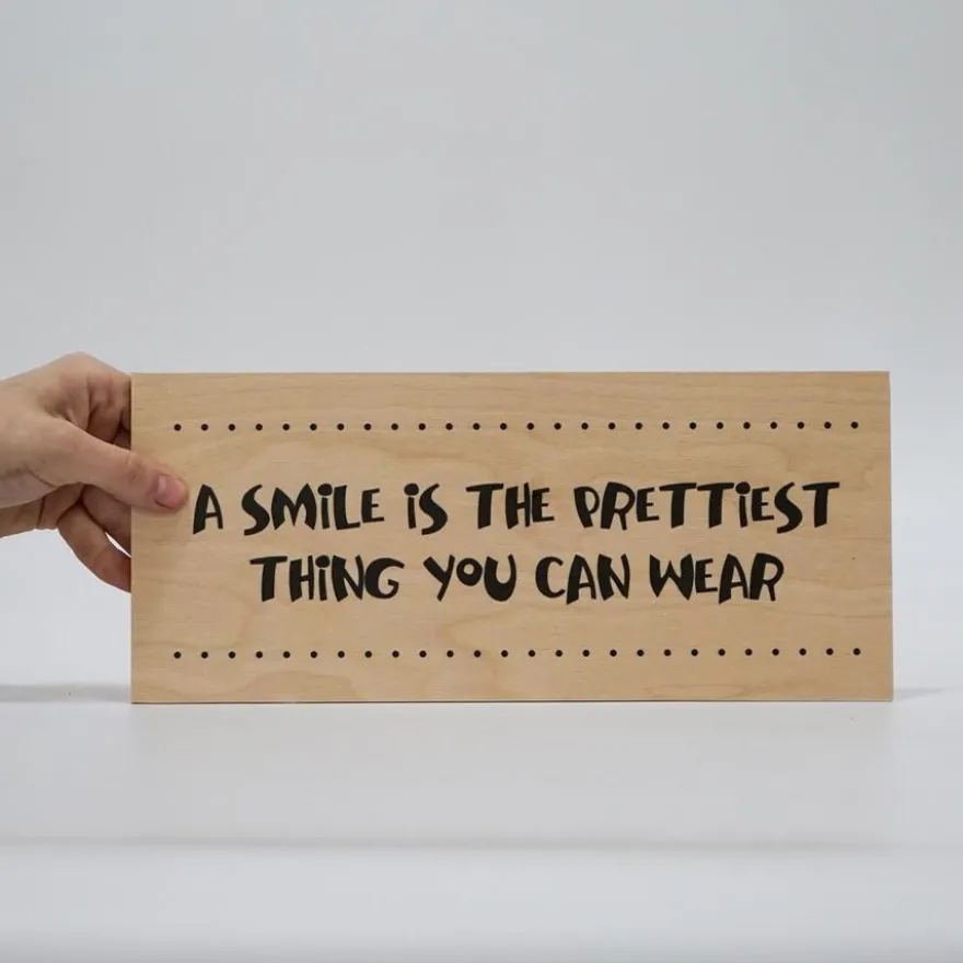 Treviso Design træskilt - A smile