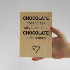 Treviso Design træskilt - Chocolate understands