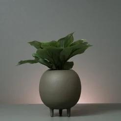 Wikholm Sonia urtepotteskjuler - Small, Mat Grøn