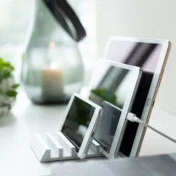 Yamazaki holder til flere iPads/Mobiler
