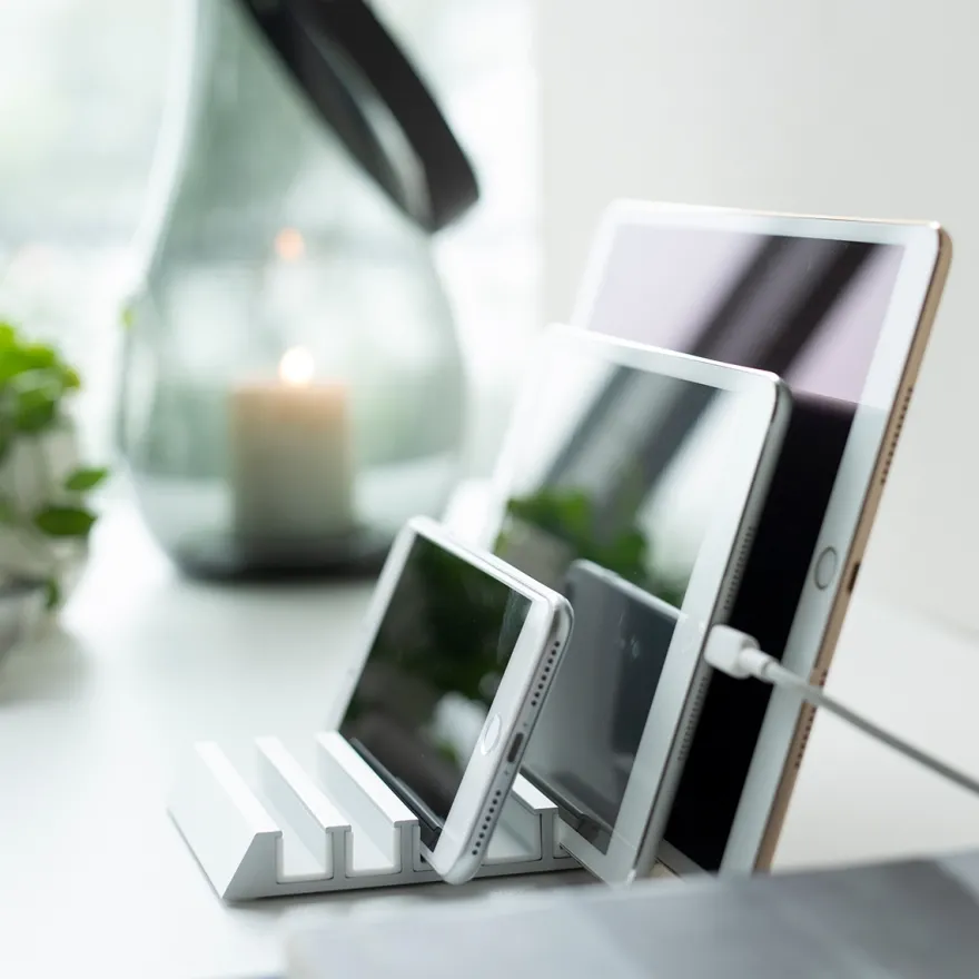 Yamazaki holder til flere iPads/Mobiler