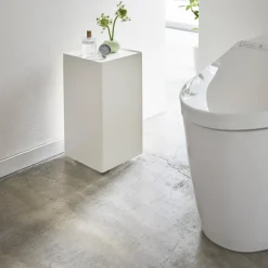 Yamazaki Toiletrulle-skjuler på hjul - Hvid