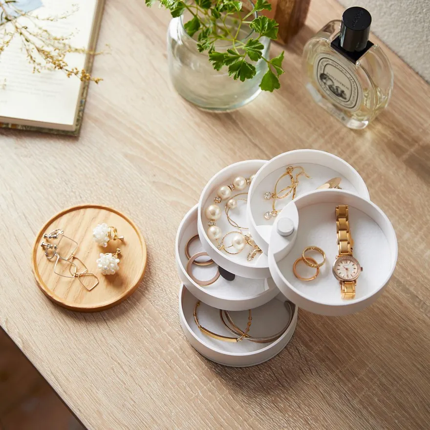 Yamazaki TOSCA Rundt Smykkeskrin - 5 rum med låg