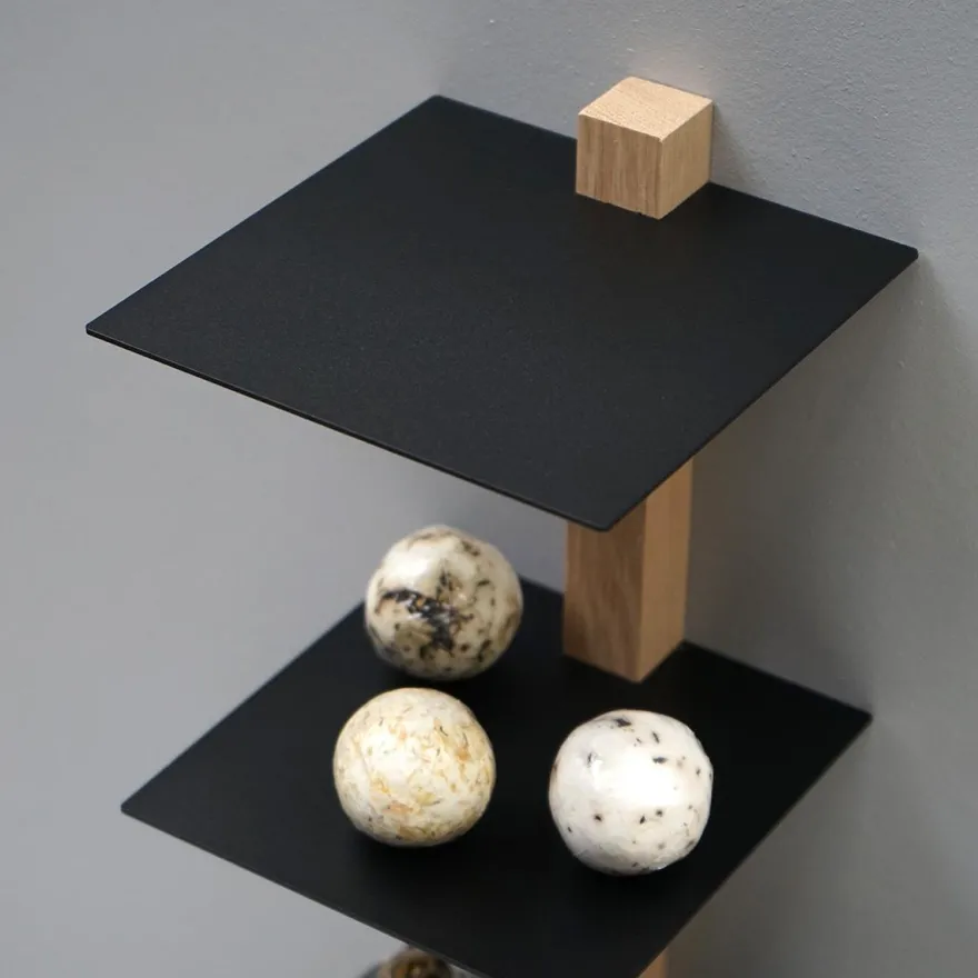 Yoshi hylde - Sort 1x4