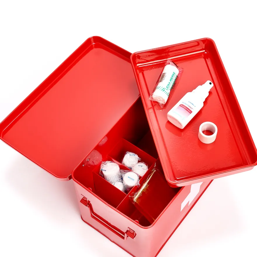 Zeller Medicin boks i metal - Rød, Large